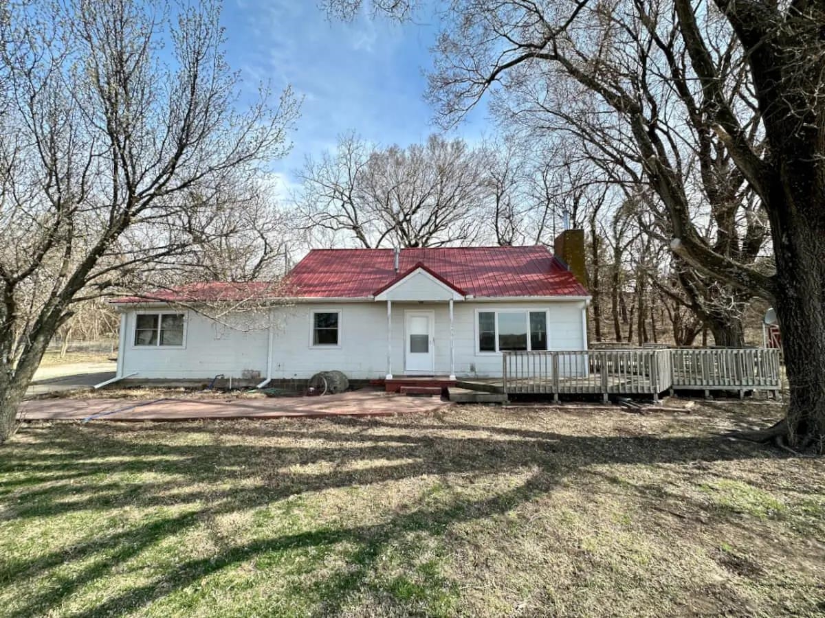 For Sale: 182 SE 20th St, El Dorado KS